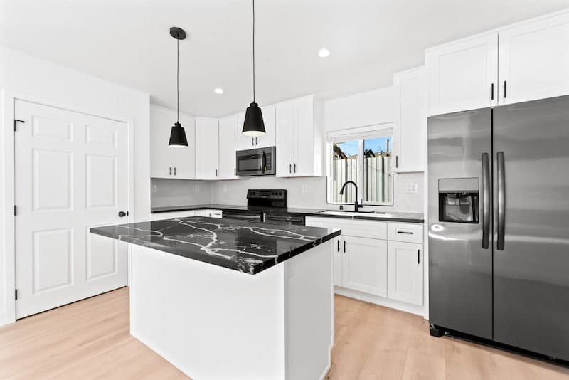 Building / Construction